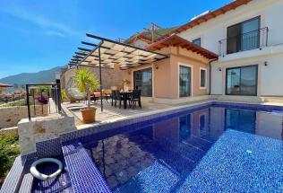 Villa Zeus - Kiralık Tatil Villası | Villacentam