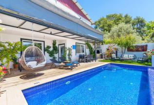 Villa Gürgen - Kiralık Tatil Villası | Villacentam