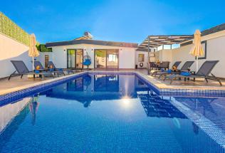 Villa Sidelya Duo - Kiralık Tatil Villası | Villacentam 