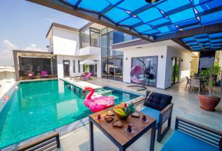 Villa Sıla Nur - Isıtmalı Havuzlu ve Hamamlı Kiralık Villa |
