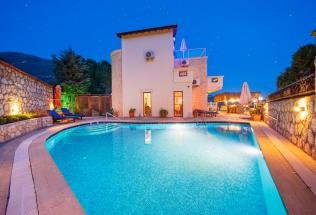 Villa Tashla - Kiralık Tatil Villası | Villacentam