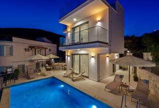 Villa Laren - Kiralık Tatil Villası | Villacentam 