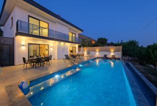 Villa Hesperos - Kiralık Tatil Villası | Villacentam 