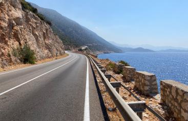 Kaş'a Nasıl Gidilir? Antalya Kaş Arası Kaç Km?
