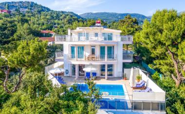 Doğa İçerisinde Villalar: En İyi Tatil Villaları 2026 | Villacentam