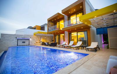 deniz-manzarali-merkezi-tatil-villasi-victoria-3_375.jpg