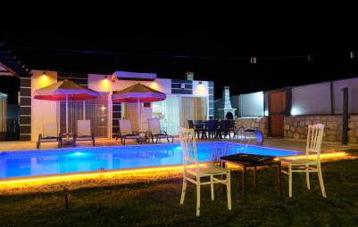 doga-manzarali-jakuzili-kiralik-tatil-villasi-okan-2_544.jpg