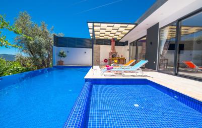 kalkan-islamlar-koyunde-havuzu-disaridan-gorunmeyen-kiralik-tatil-villa-oya-2_970.jpg