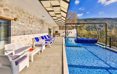 kislik-jakuzili-muhafazakar-balayi-deniz-manzarali-villa-malibu-3_304.jpg