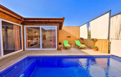 muhafazakar-balayi-jakuzili-kiralik-tatil-villa-baranda-3_536.jpg