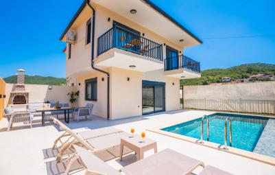 villa-olive-10_1579x1050_374.jpeg