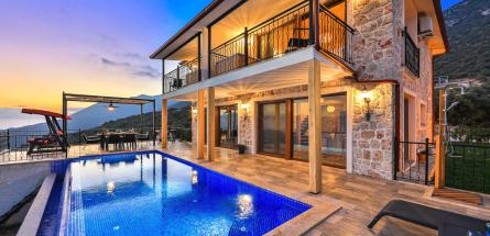 deniz-manzarali-jakuzili-kiralik-tatil-villasi-blue-sea-1_603.jpg