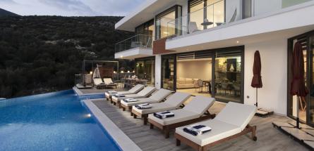 deniz-manzarali-luks-villa-poyraz-2_83.jpg