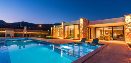 doga-manzarali-jakuzili-tatil-villasi-vibe-1_965.jpg