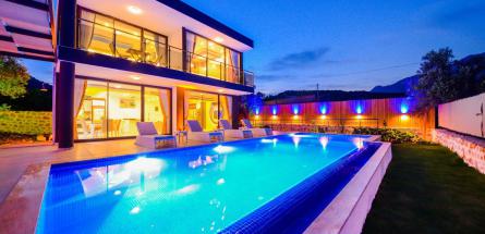 doga-manzarali-kiralik-tatil-villasi-black-rose-1_138.jpeg