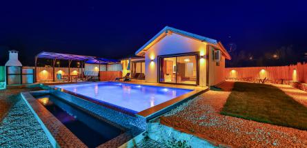 doga-manzarali-tatil-villasi-efera-1_364.jpg