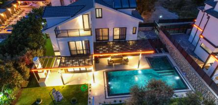 havuzlu-tatil-villasi-villa-luna-vista-1-1_552.jpg