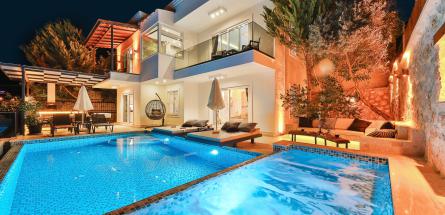 merkezi-deniz-manzarali-kiralik-tatil-villasi-flamingo-1_141.jpg