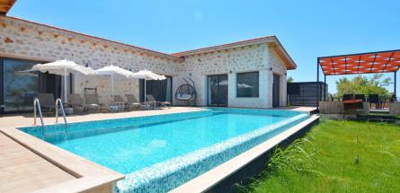 muhafazakar-balayi-villasi-villa-ilkyaz-duo-3_675.jpg