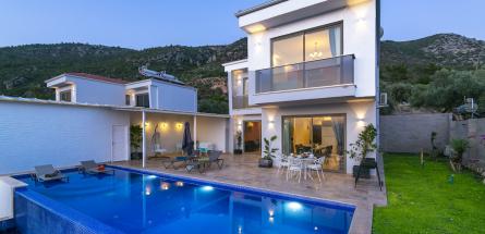 muhafazakar-tatil-kiralik-villa-vals-1-1_870.jpg