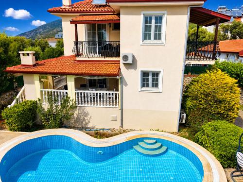 Villa Eskiağaç - Kiralık Tatil Villası | Villacentam 
