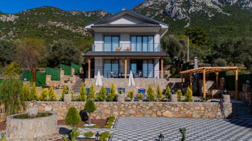 Vill Güngör - Kiralık Tatil Villası | Villacentam 