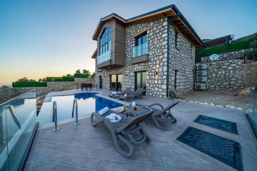 Villa Büyükada- Kiralık Tatil Villası | Villacentam 