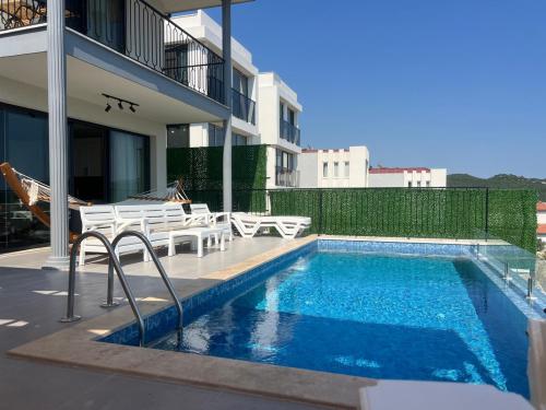 Villa Fiesta 1- Kiralık Tatil Villası | Villacentam 