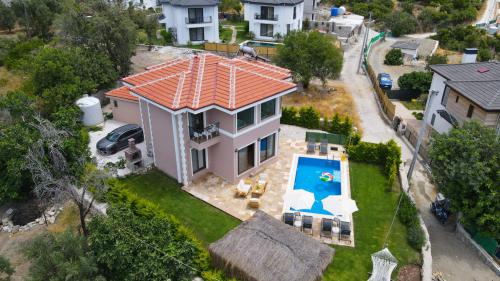 Villa Salkım Söğüt- Kiralık Tatil Villası | Villacentam 