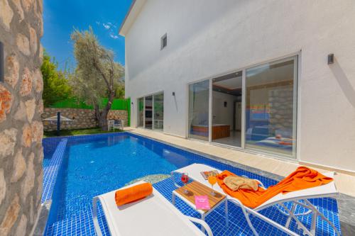 Villa North Light 4 - Kiralık Tatil Villası | Villacentam