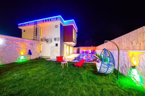 Villa Lera - Jakuzili, Çocuk Oyun Alanlı Villa Kiralama