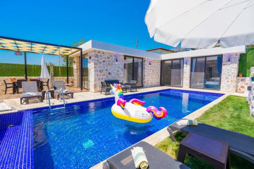 Villa Ezgi - Kiralık Tatil Villası | Villacentam 