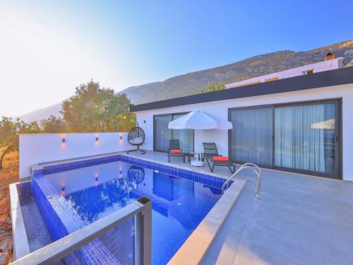 jakuzili-doga-manzarali-kiralik-tatil-villasi-aysin-3_862.jpeg