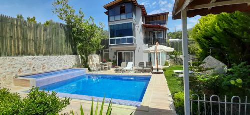 Villa Dere - Kiralık Tatil Villası | Villacentam 