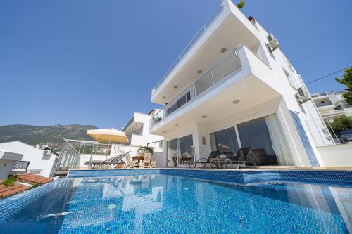 Villa Berfi - Kiralık Tatil Villası | Villacentam