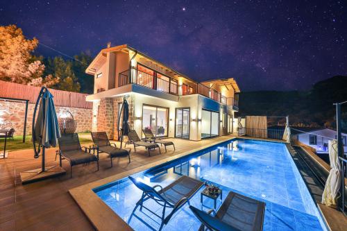 tatil-kiralik-kalkan-korunakli-villa-mirage-1_827.jpg