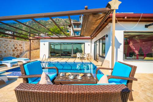 Villa Algın - Kiralık Tatil Villası | Villacentam 