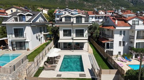 Villa Berke - Kiralık Tatil Villası | Villacentam
