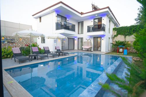 Villa Dehado - Muhafazakar, Masa Tenisli Villa Kiralama |