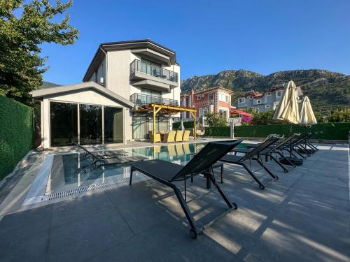 Villa Devin | Fethiye Ölüdeniz Geniş Ailelere Uygun Villa