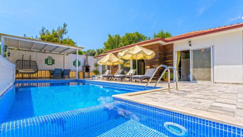 Villa Green House - Kiralık Tatil Villası | Villacentam