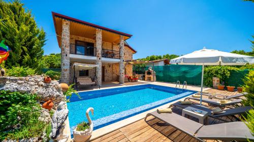 villa-gunes-kas-villacentam-3_388.jpg
