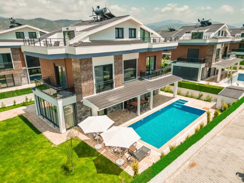 Villa Galaksi Dünya 2 - 8 Kişilik, Denize Yakın Kiralık Villa