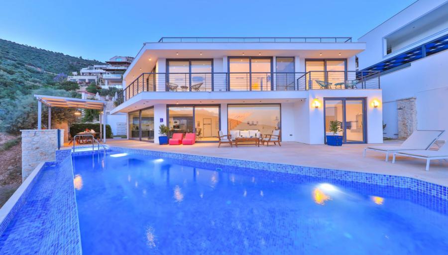 deniz-manzarali-kalkan-bolgesinde-kiralik-luks-villa-ship-1_447.jpeg