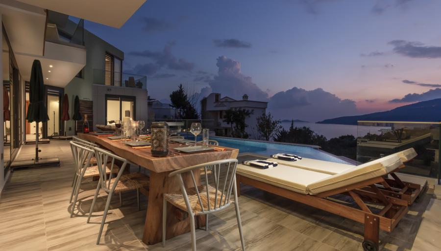 deniz-manzarali-luks-villa-poyraz-5_227.jpg