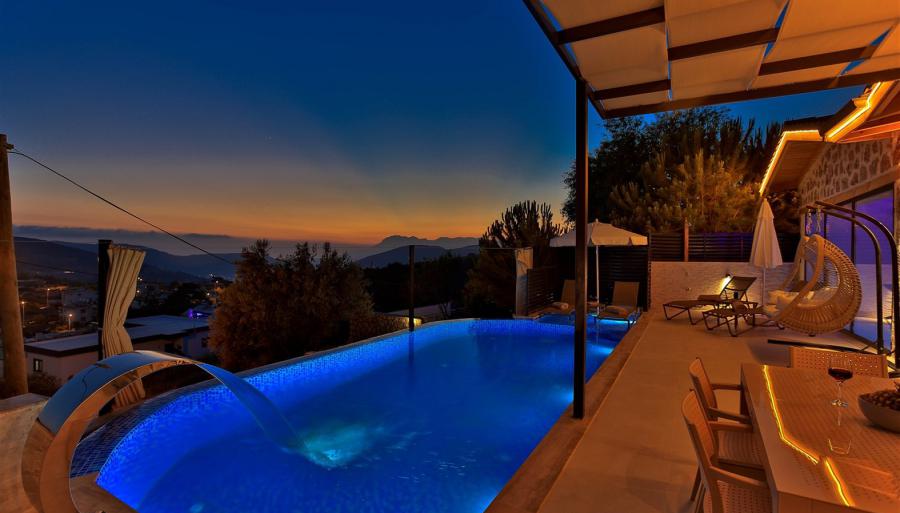 deniz-manzarali-muhafazakar-balayi-villasi-villa-kizilkaya-4_17.jpg