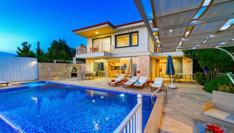 doga-manzarali-jakuzili-kiralik-tatil-villasi-lina-1_258.jpg
