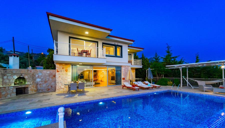 doga-manzarali-jakuzili-kiralik-tatil-villasi-lina-4_332.jpg