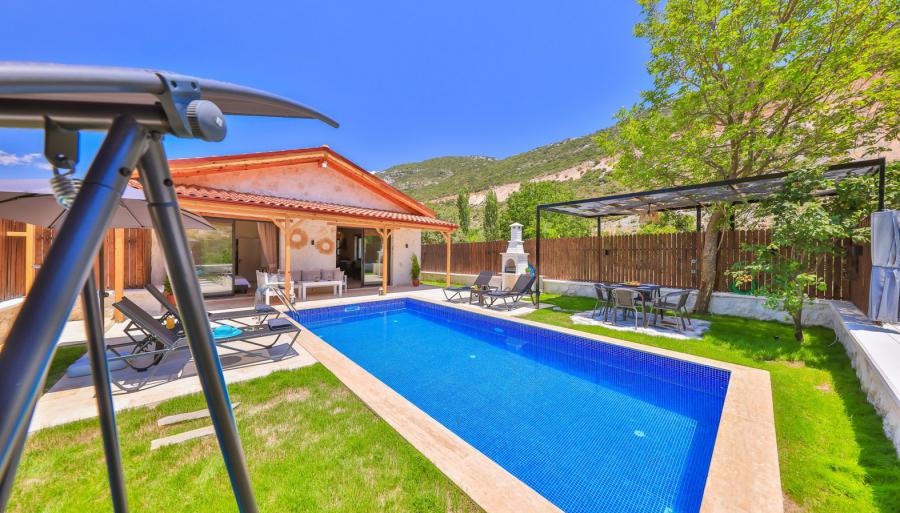 doga-manzarali-jakuzili-muhafazakar-kiralik-tatil-villasi-sania-4_881.jpeg