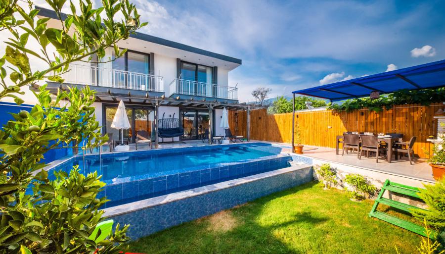 doga-manzarali-jakuzili-tatil-villasi-simce-1_416.jpg